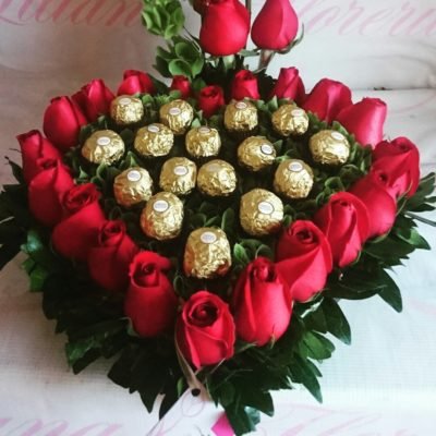 Valentine Special Flowers in Dehradun